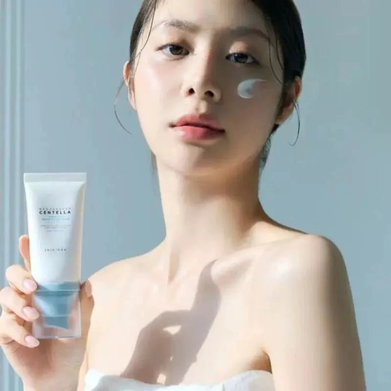 SKIN1004 Madagascar Centella Hyalu-Cica Water-Fit Sun Serum SPF50+ PA++++ 50 ml